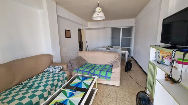 Oportunidad Única en La Ràpita: Acogedor Piso con Terraza y  - foto 4