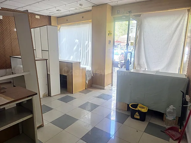¡¡ LOCAL EN VENTA EN CIUDAD JARDIN !! - foto 2