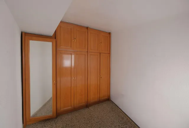 Amplia vivienda de 4 dormitorios — 13