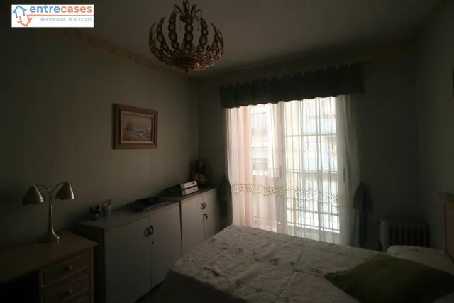 PRECIOSA CASA ADOSADA EN POLÍGONO 3, PARA ENTRAR A VIVIR — 37