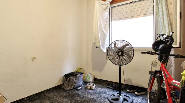 Piso de 3 dormitorios para reformar en el Bulevar Ciudad de Vícar, Las Cabañuelas — 16