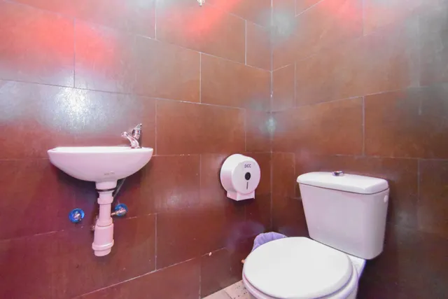 Pub en pleno centro de Granada ¿Eres un emprendedor apasionado por la hostelería? — 20