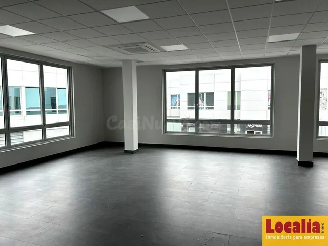 Alquiler de Oficinas en Centro Empresarial, Camargo - foto 4