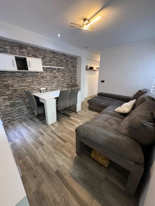Se vende piso en Torrent, Valencia — 2