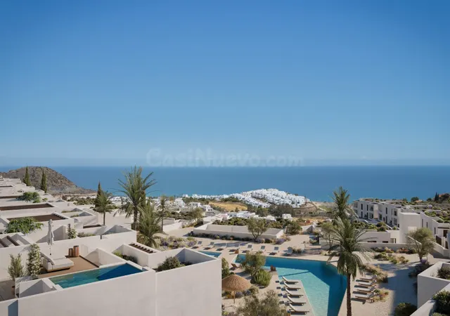 Vistas panorámicas al mar Mediterráneo en resort en primera  - foto 2
