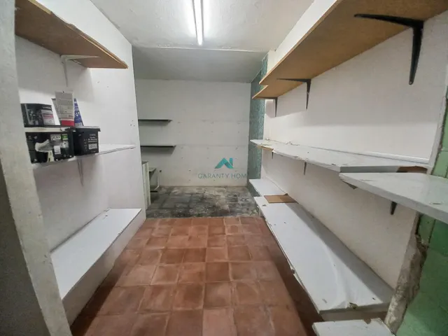 Se alquila local comercial en Colindres — 14