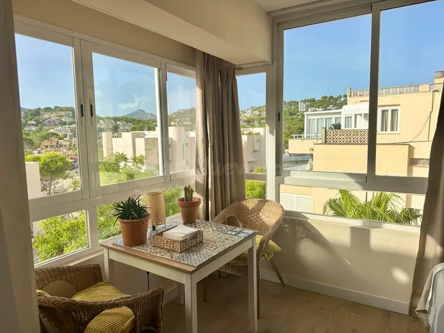 ESTUDIO REFORMADO EN ÚLTIMA PLANTA CON VISTAS AL MAR EN COST - foto 3
