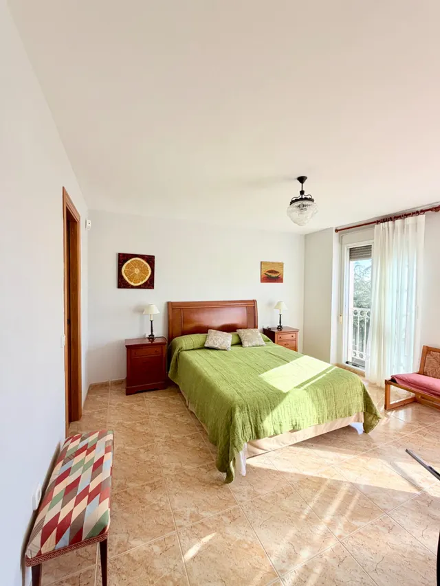 CHALET EXCLUSIVO EN ALZABARES ELCHE, CON PISCINA, ALTAS CALIDADES Y A SOLO 2 KM DEL HOSPITAL — 39