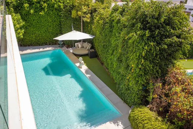 Chalet 4 habitaciones 285m² en venta - Costa Del Sol — 10