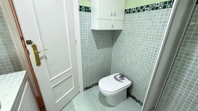 APARTAMENTO JUNTO A LA PLAZA CIRCULAR — 18