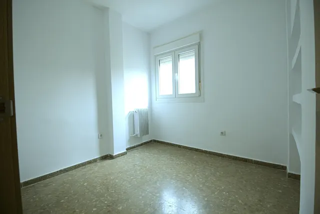 Vivienda de 3 dormitorios y dos baños en el centro de Badajoz. — 11
