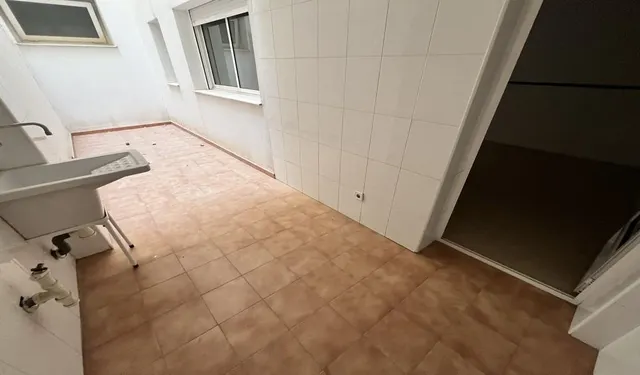 ALTO STANDING - Se vende precioso y GRAN PISO 2º ESQUINA 213 metros — 11