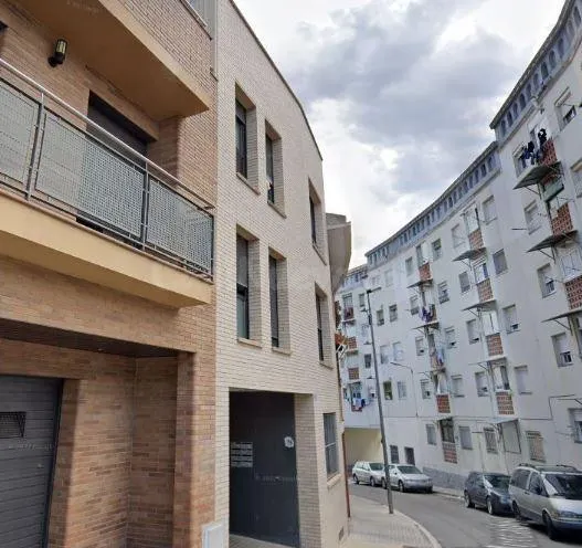 SE VENDE piso OKUPA en C Maura Mercader 10 de Santa Margarid
