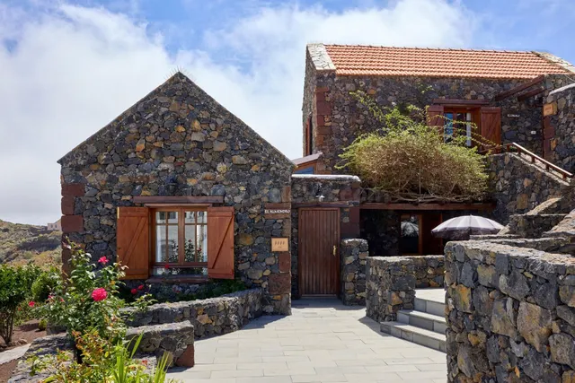 💰 5 CASAS RURALES EL HIERRO - INGRESOS INMEDIATOS 💰 - foto 3