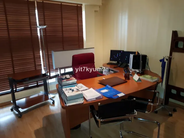 Local comercial 550m² en venta - Puerto Sol-Los Almendros-El Tomillar — 3
