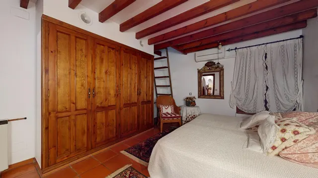 MAITINO AMPLIO CHALET CON PISCINA, PISTA DE TENIS CON VESTUARIOS Y BARBACOA — 21