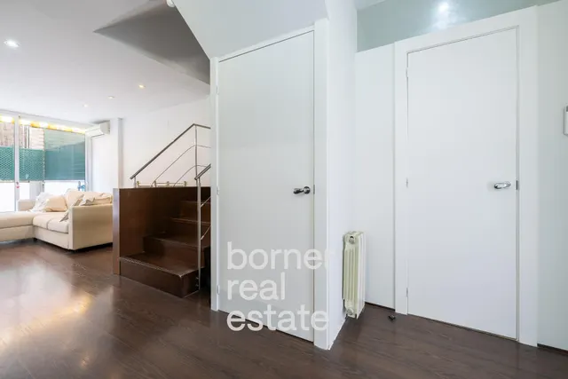 Chalet adosado en venta en Calle de Sant Josep — 24
