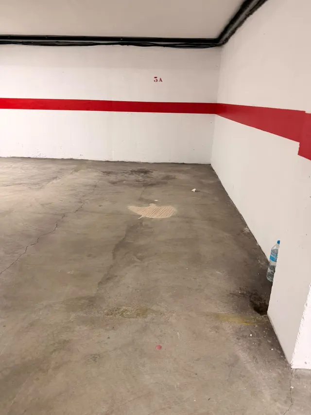 Piso en alquiler con 3 dormitorios, garaje y ascensor — 27