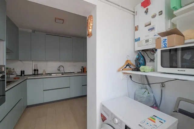 Amplio piso en Cervantes con garaje y trastero — 15