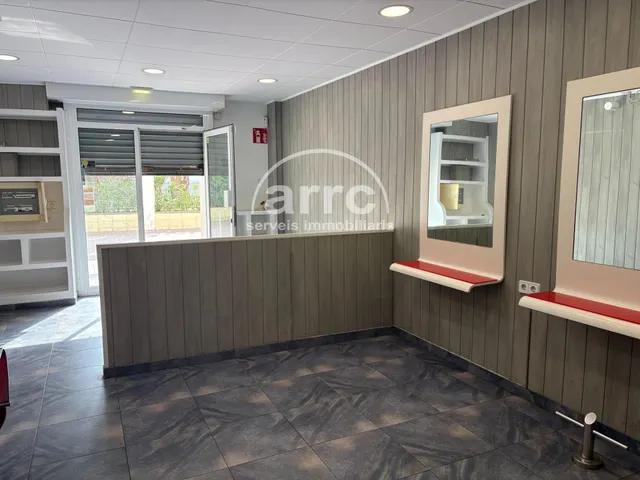LOCAL EN VENTA - PREMIA DE MAR — 14