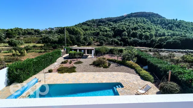 Casa mediterránea con carácter propio en Murla — 5