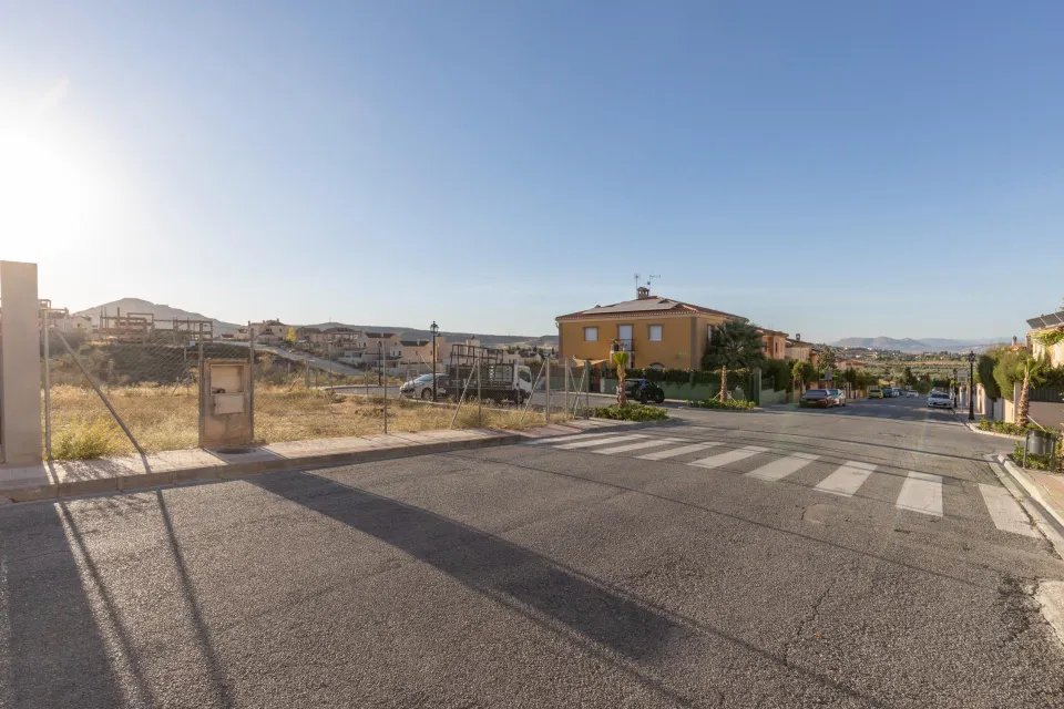 Terreno en venta en Residencial La Quinta, Alhendín