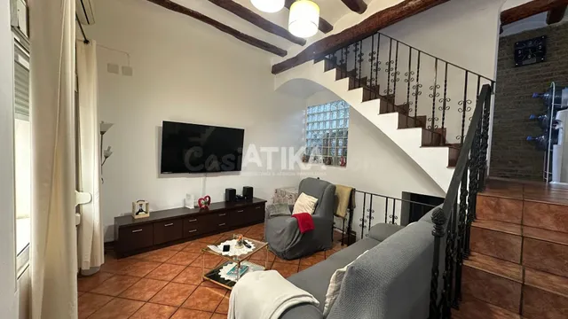 CASA EN VENTA CÉNTRICA, LISTA PARA VIVIR EN ONTINYENT — 4