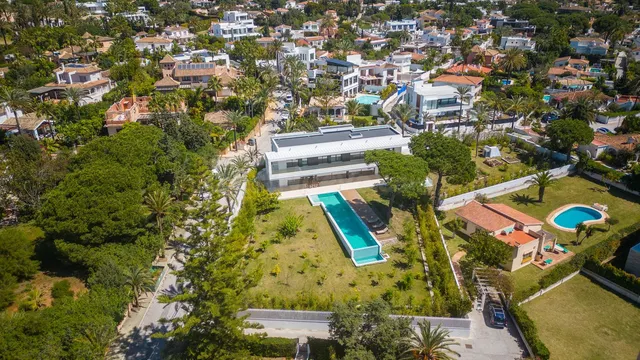 Chalet 6 habitaciones 639m² en venta - Marbella - foto 2
