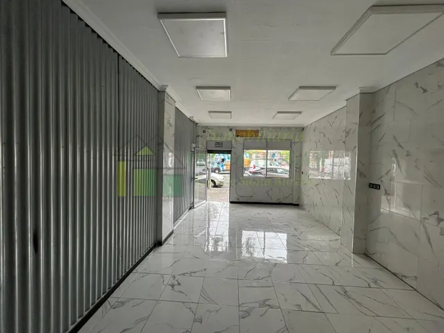 ¡Oportunidad en General Ollero! Local en excelente ubicación. — 8