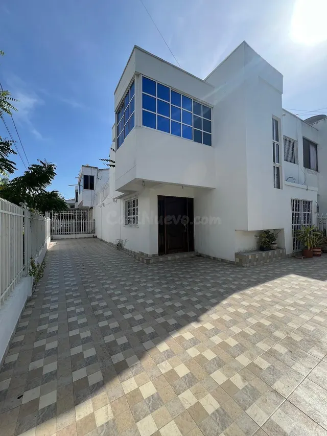 Casa 4 habitaciones 161m² en venta - El Recreo - foto 2