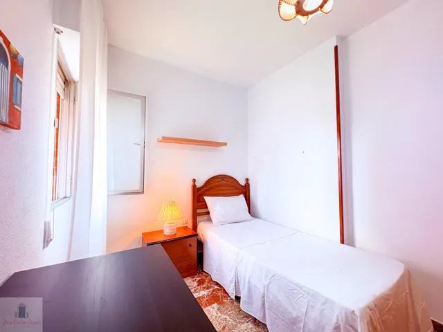 En venta en Valdepasillas, junto a Sinforiano Madroñero — 26