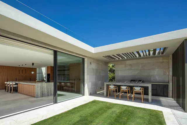 VILLA DE LUJO EN LA RESERVA DE SOTOGRANDE CON VISTAS AL MAR — 6