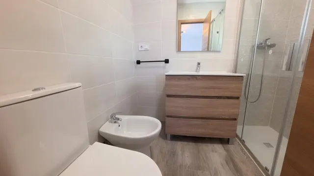 Adosado de esquina con 3 dormitiorios, piscina propia y vista al mar — 17