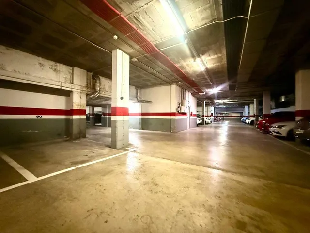 Piso 3 habitaciones 108m² en venta - Centre — 25