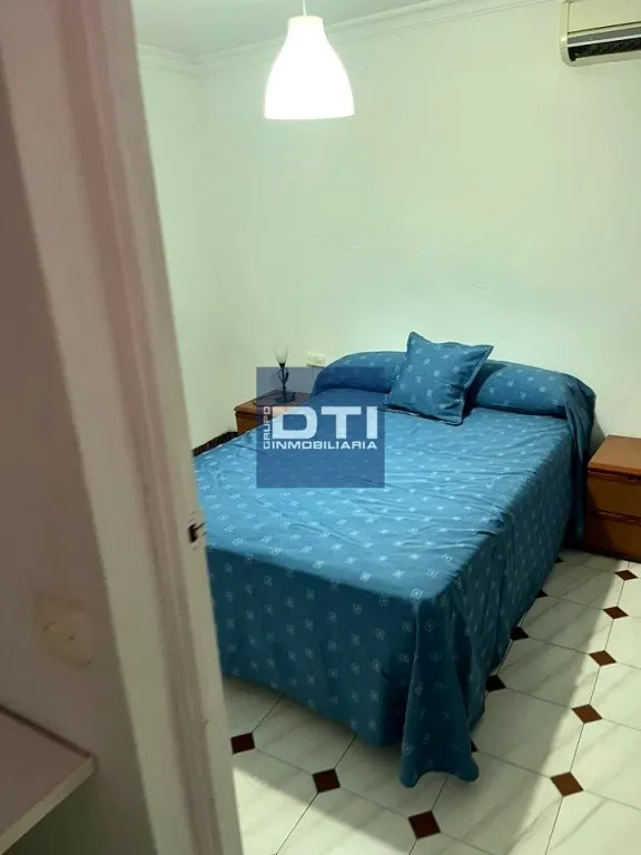 Casa y local en cortegana — 19