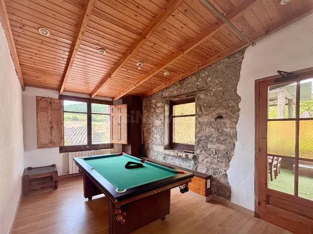 Masía catalana con encanto en entorno natural, lista para entrar a vivir o invertir como alojamiento rural — 21