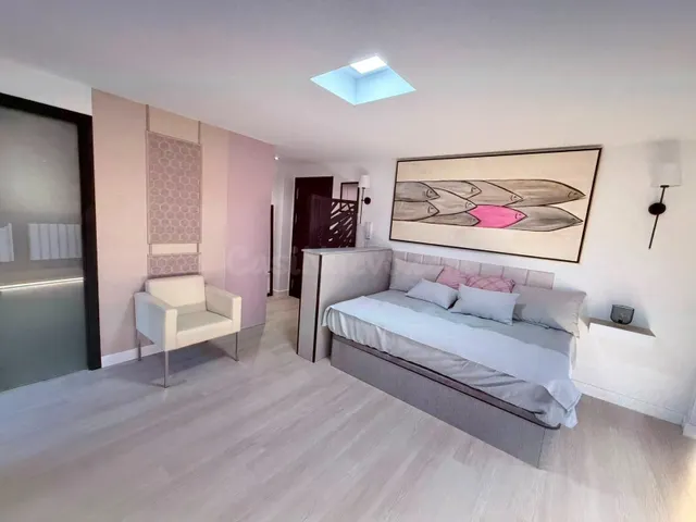 Oficina Centrica Convertida en Apartamento - Ideal para Inve