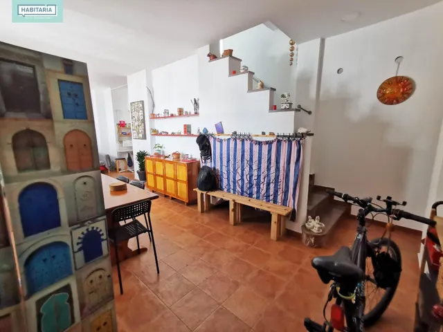 Encantadora Casa Reformada en el Corazón de Málaga - Ideal p - foto 2