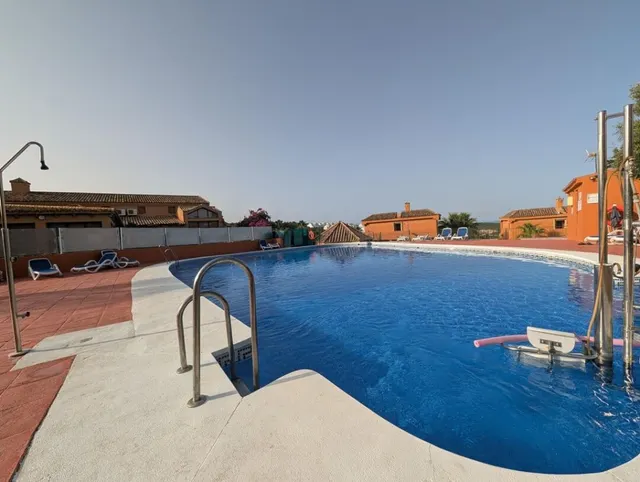 Apartamento en Venta en Linea De La Concepcion, La Cádiz — 28