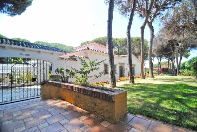 Chalet 10 habitaciones 518m² en venta - Marbella - foto 4
