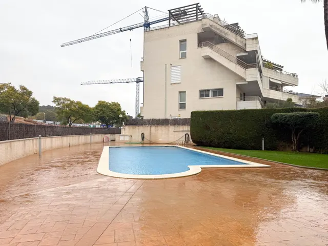 Fantástica Vivienda Dúplex con Jardín en Sitges! — 21