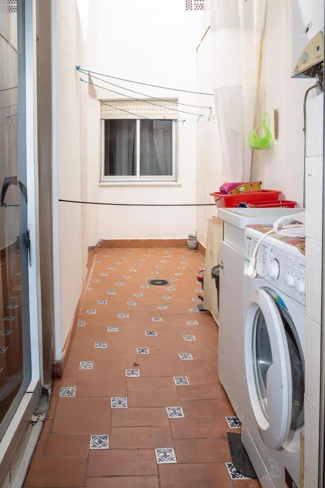 GRAN ADOSADO DE 254 m2 EN ENGUERA CON GARAJE XXL, PATIO Y P — 9