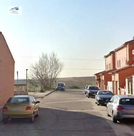 Venta casa adosada en Chozas de Canales (Toledo)