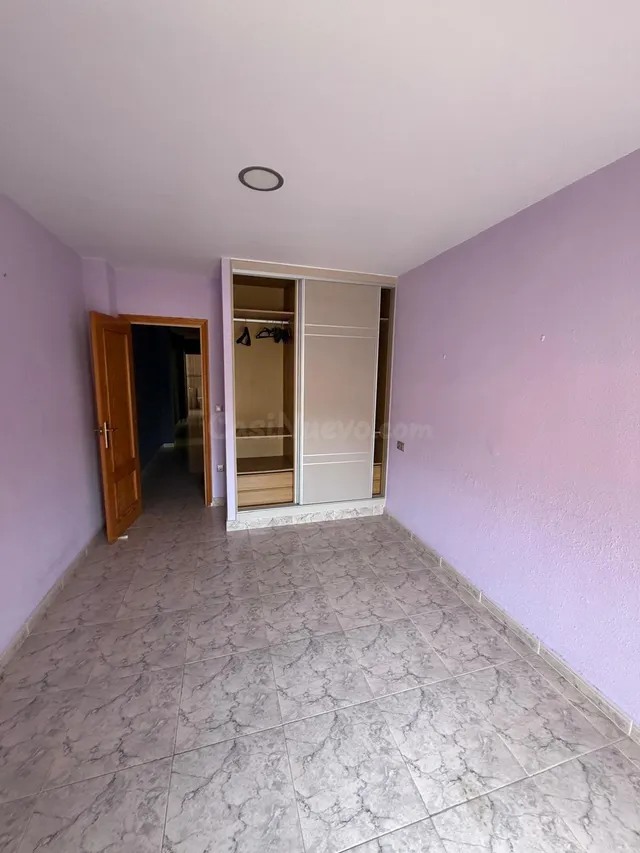 VENTA DE AMPLIA VIVIENDA PARA ENTRAR A VIVIR ZONA SAN JUAN P - foto 5