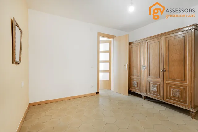 EXCLUSIVO PISO DE 133M2 CON 5 habitaciones — 16