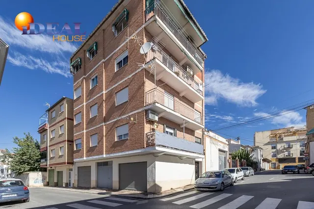 Magnífico piso ideal para invertir o para vivir sin vecinos y con vistas despejadas. — 24
