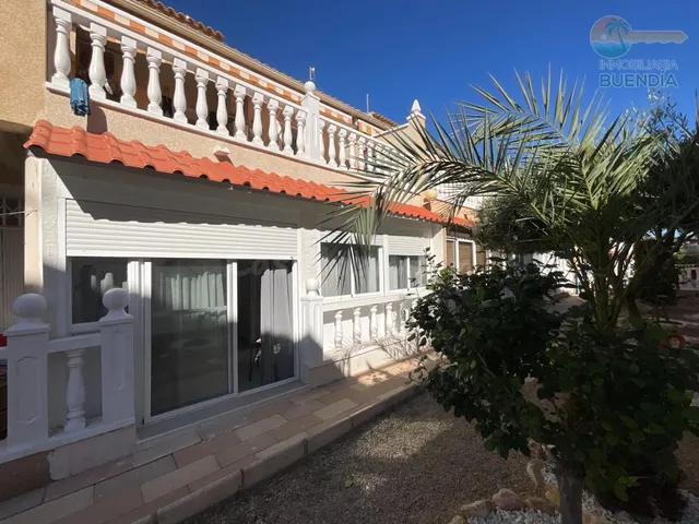 REFORMADO APARTAMENTO EN TRANQUILO RESIDENCIAL CON PISCINA E - foto 3