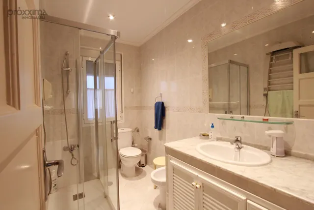Vivienda con amplia terraza y grandes posibilidades en Los Remedios — 21