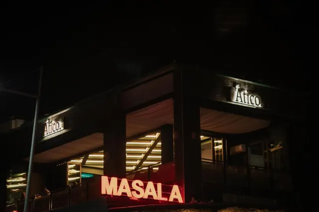 Restaurante 220m² en venta - Marbella — 28