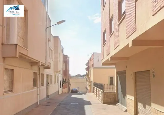 Venta de Piso en Almería - foto 3